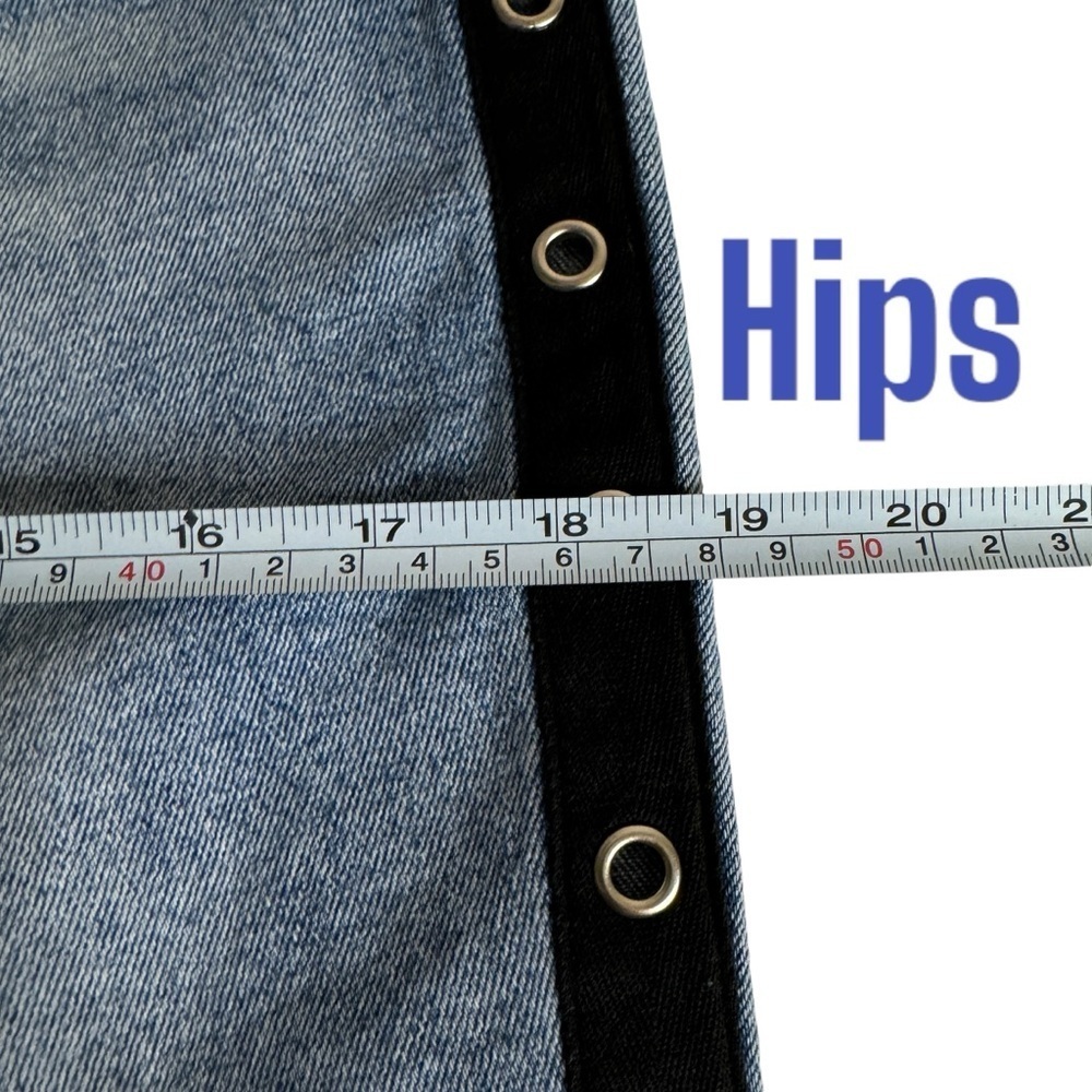 BDG Women's Light Blue Jeans with Black  Grommet Details - Picture 11 of 13